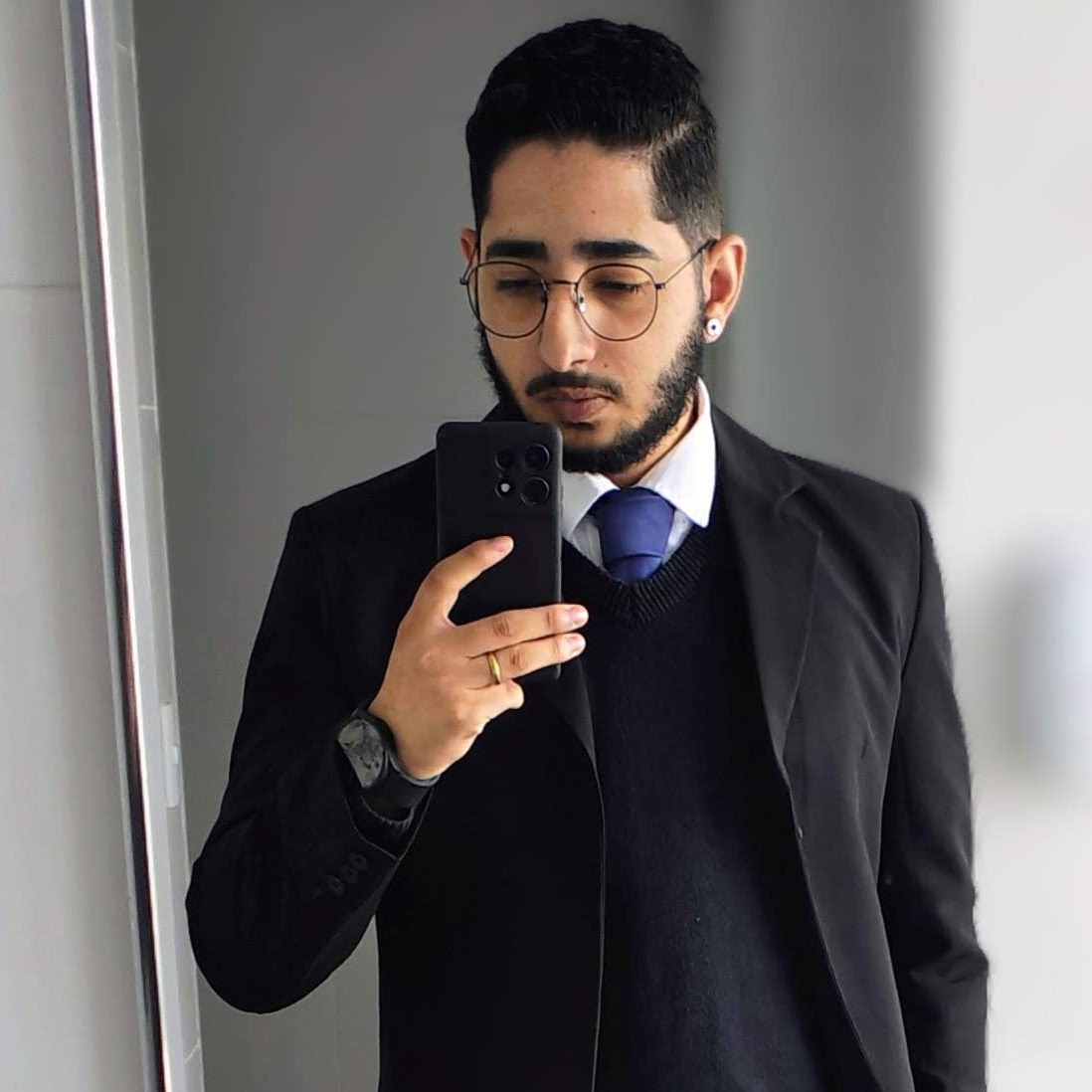 Julio Cesar, Fundador e Especialista em T.I.